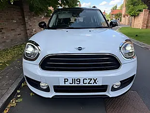 Used 2019 MINI Countryman Cooper Classic White - Interior and Exterior details 17