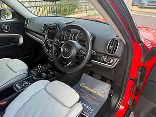 Used 2019 MINI Countryman Cooper Exclusive Chilli Red - Interior and Exterior details 14