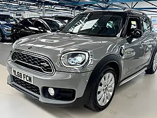 Used 2019 MINI Countryman Cooper Moonwalk Grey - Interior and Exterior details 4