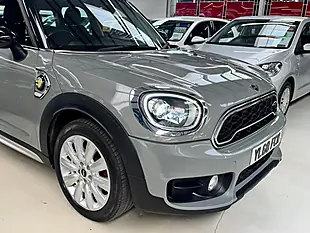 Used 2019 MINI Countryman Cooper Moonwalk Grey - Interior and Exterior details 7