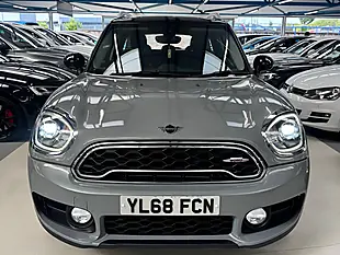Used 2019 MINI Countryman Cooper Moonwalk Grey - Interior and Exterior details 9