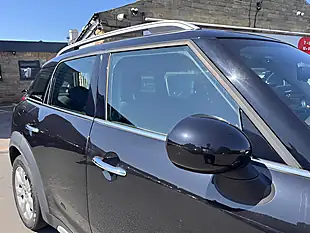 Used 2019 MINI Countryman Cooper S Black - Interior and Exterior details 10