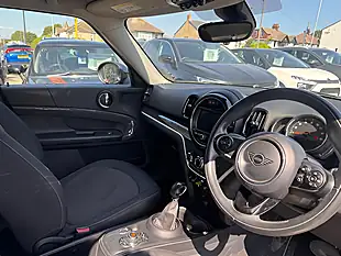 Used 2019 MINI Countryman Cooper S Black - Interior and Exterior details 7