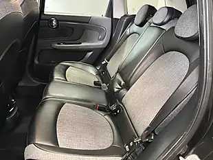Used 2019 MINI Countryman Cooper Se Black - Interior and Exterior details 12