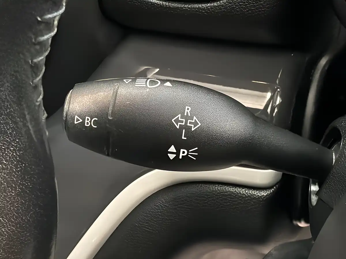 Used 2019 MINI Countryman Cooper Se Black - Interior and Exterior details 13