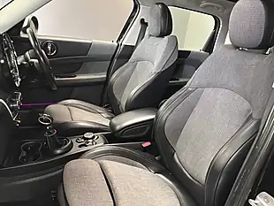 Used 2019 MINI Countryman Cooper Se Black - Interior and Exterior details 14