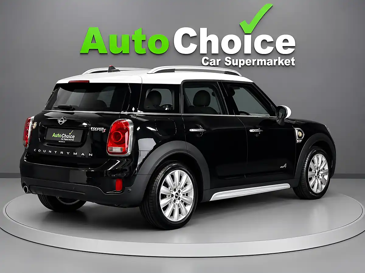 Used 2019 MINI Countryman Cooper Se Black - Interior and Exterior details 7
