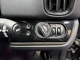 Used 2019 MINI Countryman Cooper Se Sport Midnight Black - Interior and Exterior details 20