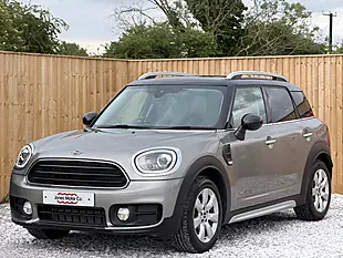 Used 2019 MINI Countryman Cooper Silver - Interior and Exterior details 4