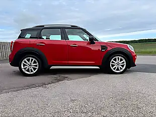 Used 2019 MINI Countryman Cooper Sport Red - Interior and Exterior details 10