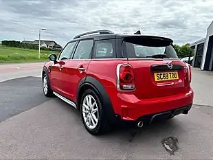Used 2019 MINI Countryman Cooper Sport Red - Interior and Exterior details 5
