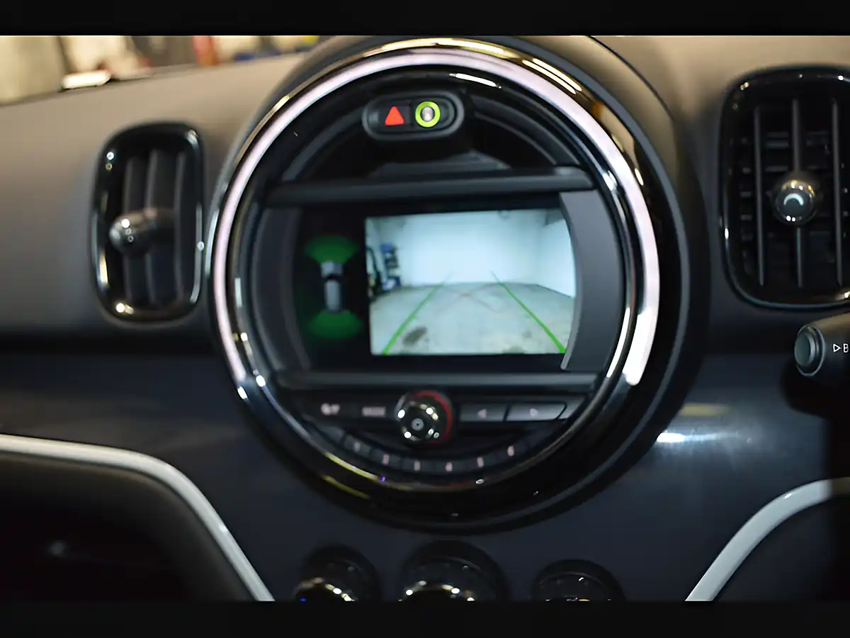 Used 2019 MINI Countryman Sport Chili Red - Interior and Exterior details 11