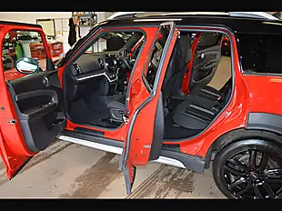 Used 2019 MINI Countryman Sport Chili Red - Interior and Exterior details 17