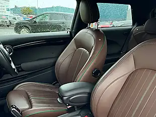 Used 2019 MINI Hatch 60 Years Edition Green - Interior and Exterior details 15