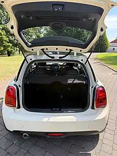 Used 2019 MINI Hatch Classic White - Interior and Exterior details 14