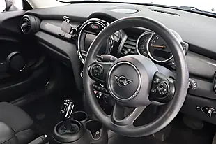 Used 2019 MINI Hatch Cooper Classic Black - Interior and Exterior details 10