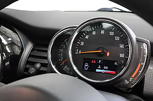 Used 2019 MINI Hatch Cooper Classic Black - Interior and Exterior details 12