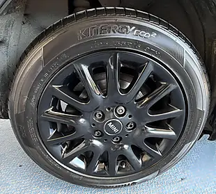 Used 2019 MINI Hatch Cooper Classic Black - Interior and Exterior details 18
