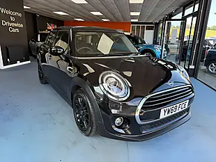 Used 2019 MINI Hatch Cooper Classic Black - Interior and Exterior details 3