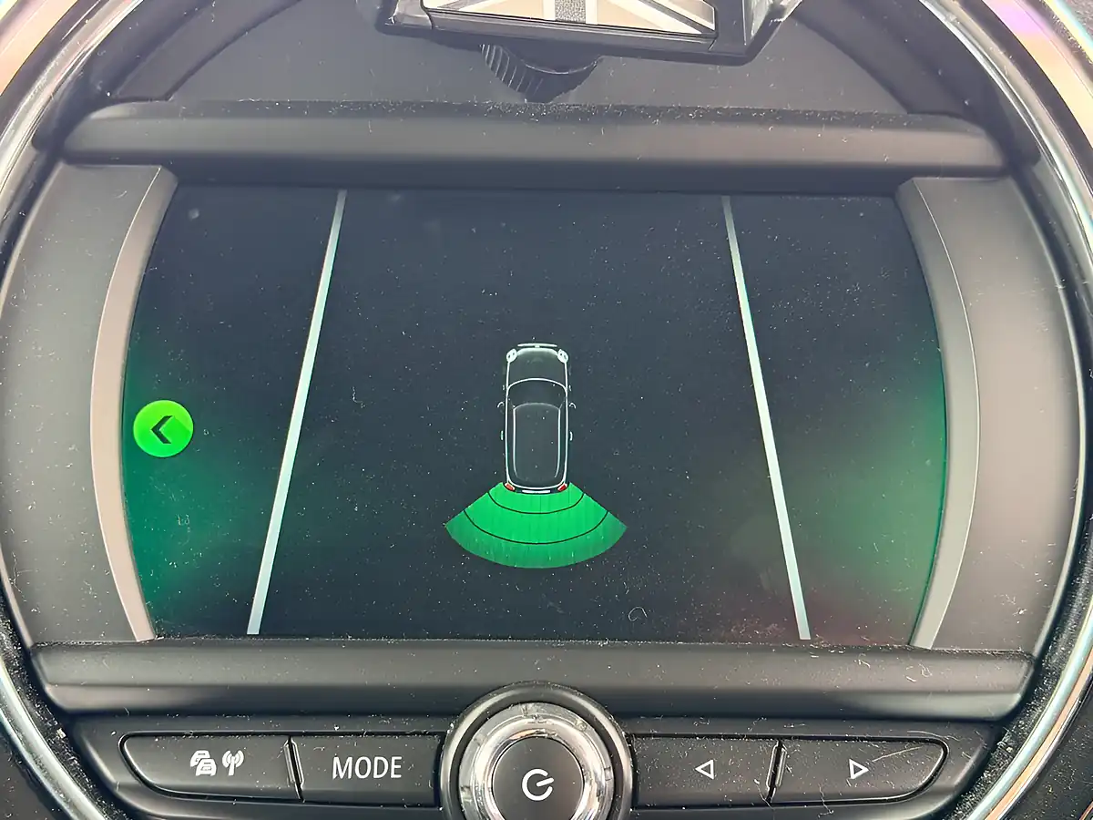 Used 2019 MINI Hatch Cooper Classic Black - Interior and Exterior details 8