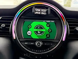 Used 2019 MINI Hatch Cooper Classic Black - Interior and Exterior details 9