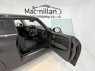 Used 2019 MINI Hatch Cooper Classic Black - Interior and Exterior details 20