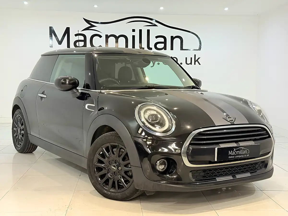 Used 2019 MINI Hatch Cooper Classic Black - Interior and Exterior details 3