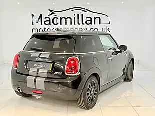 Used 2019 MINI Hatch Cooper Classic Black - Interior and Exterior details 9