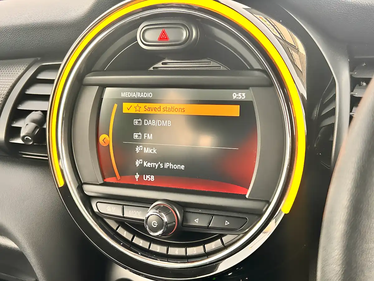 Used 2019 MINI Hatch Cooper Classic Blue - Interior and Exterior details 16