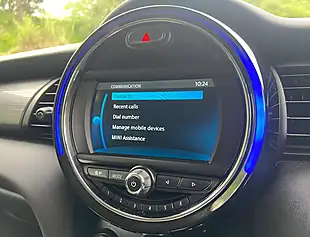 Used 2019 MINI Hatch Cooper Classic Midnight Black - Interior and Exterior details 14