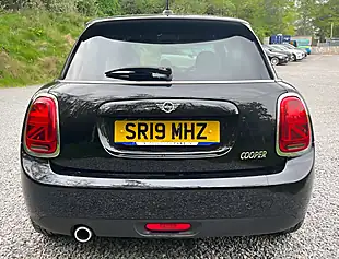 Used 2019 MINI Hatch Cooper Classic Midnight Black - Interior and Exterior details 3