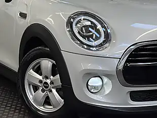 Used 2019 MINI Hatch Cooper Classic Silver - Interior and Exterior details 9
