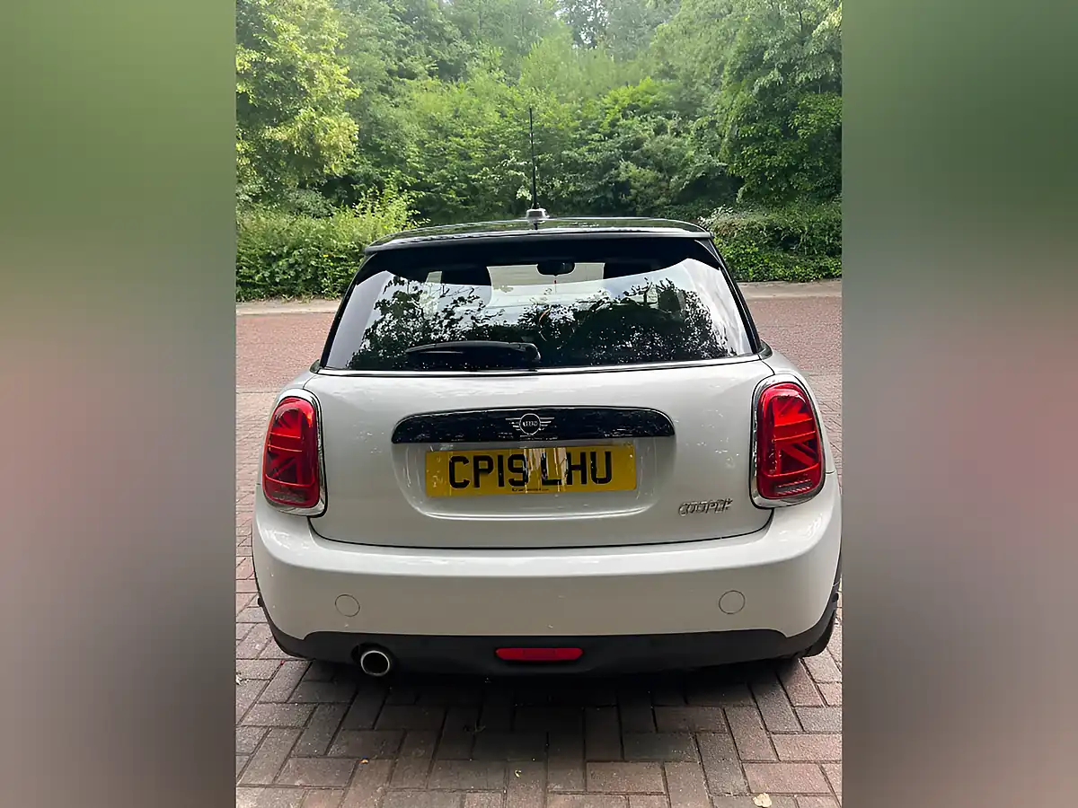 Used 2019 MINI Hatch Cooper Classic Silver - Interior and Exterior details 7
