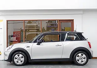 Used 2019 MINI Hatch Cooper Classic Silver - Interior and Exterior details 4