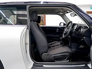 Used 2019 MINI Hatch Cooper Classic Silver - Interior and Exterior details 8