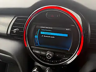 Used 2019 MINI Hatch Cooper Classic White - Interior and Exterior details 16