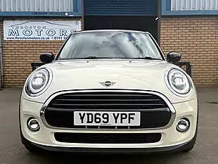 Used 2019 MINI Hatch Cooper Classic White - Interior and Exterior details 7