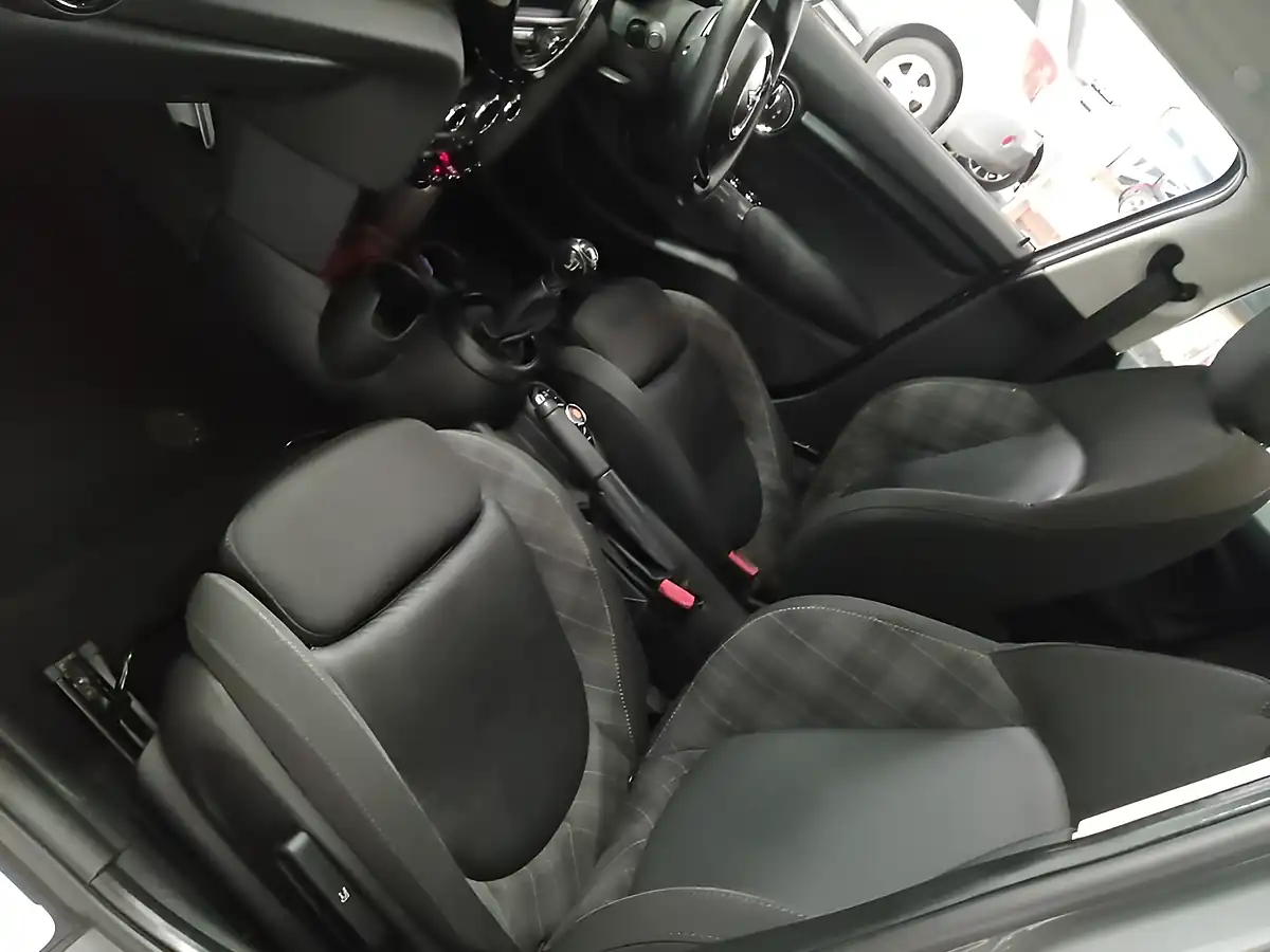 Used 2019 MINI Hatch Cooper Grey - Interior and Exterior details 16
