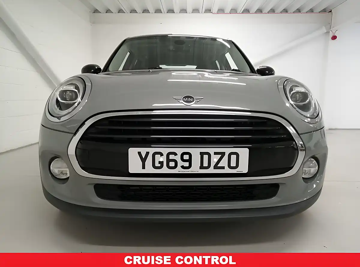 Used 2019 MINI Hatch Cooper Grey - Interior and Exterior details 4