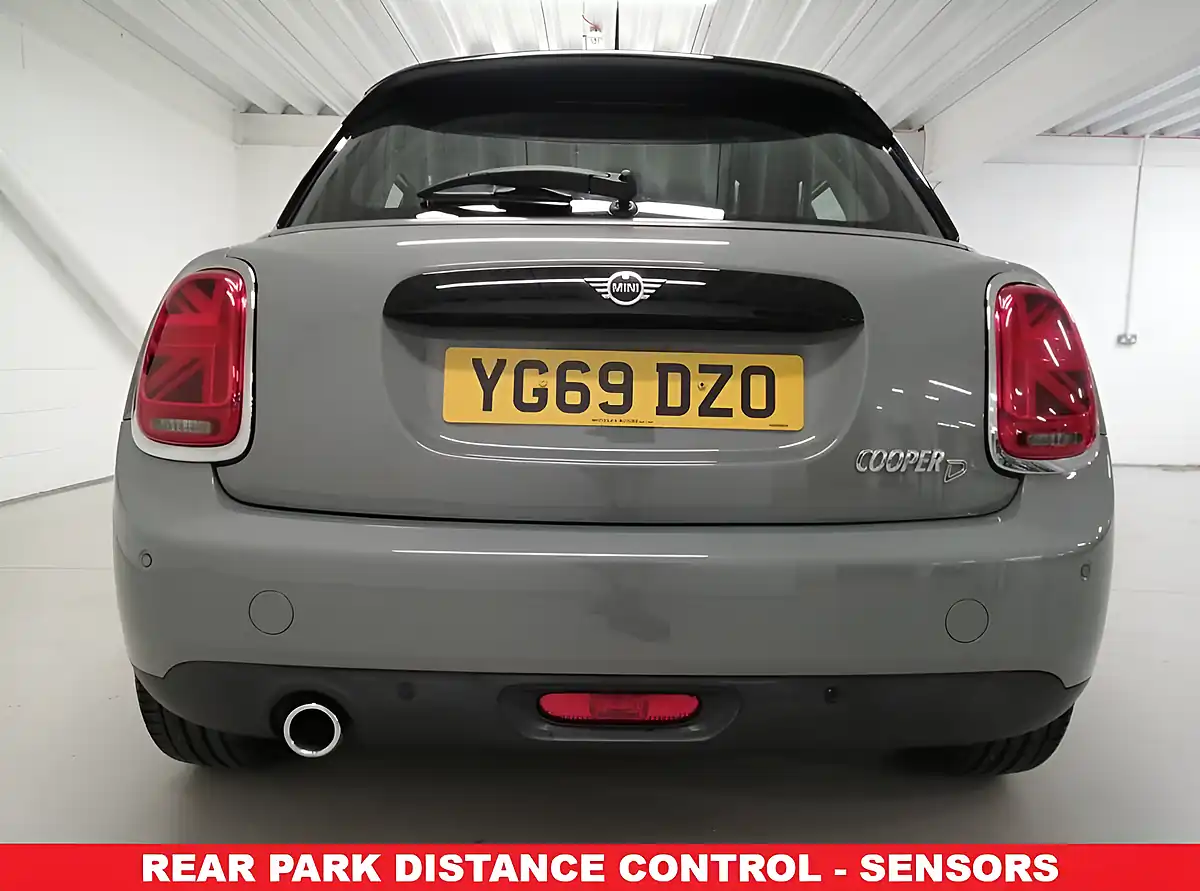 Used 2019 MINI Hatch Cooper Grey - Interior and Exterior details 5