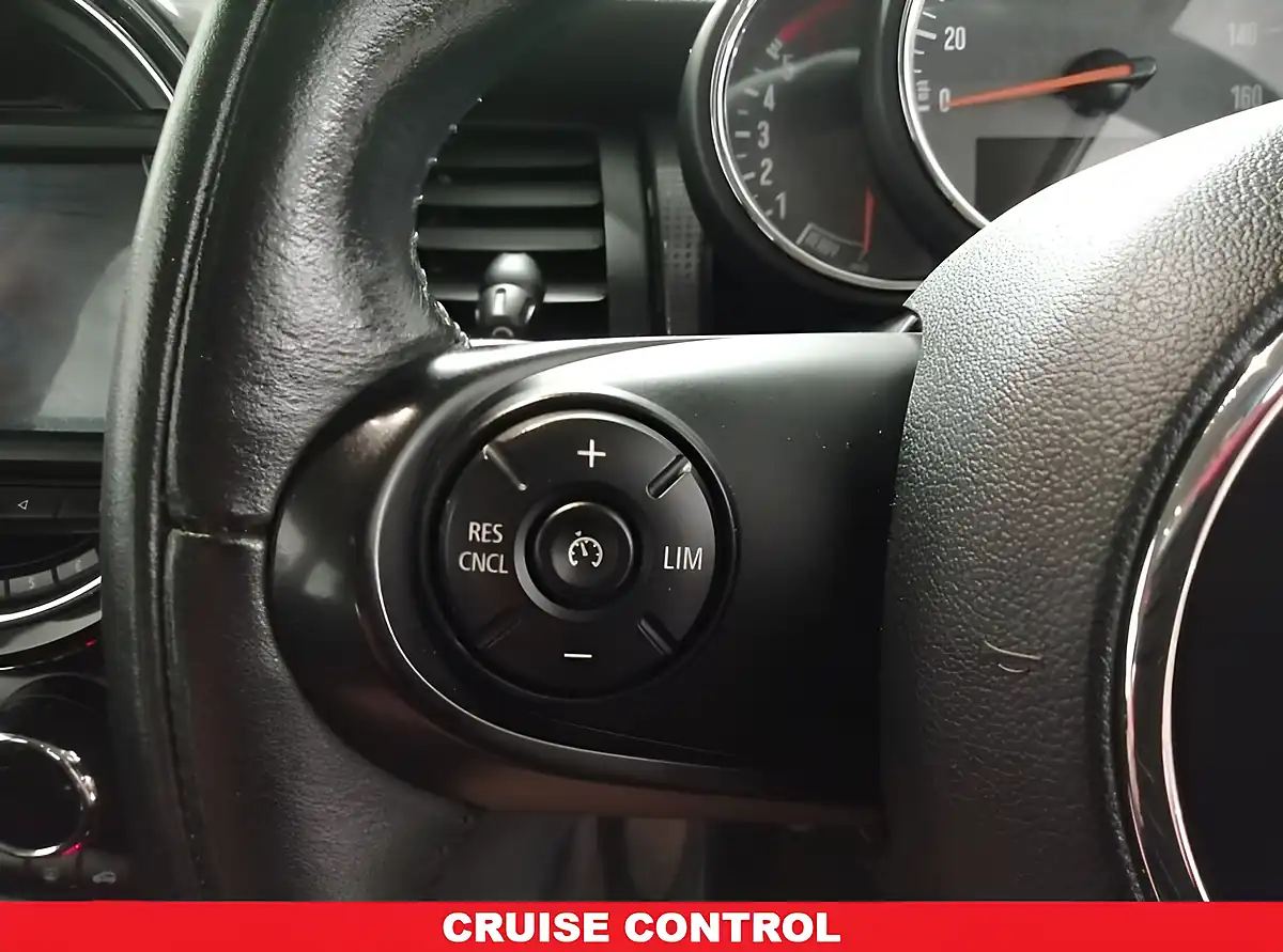 Used 2019 MINI Hatch Cooper Grey - Interior and Exterior details 8