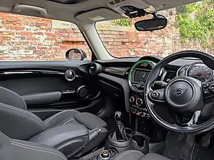 Used 2019 MINI Hatch Cooper S Classic Black - Interior and Exterior details 11