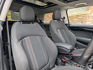 Used 2019 MINI Hatch Cooper S Classic Black - Interior and Exterior details 12