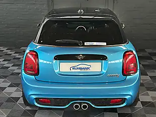 Used 2019 MINI Hatch Cooper S Classic Electric Blue - Interior and Exterior details 11