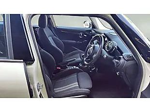 Used 2019 MINI Hatch Cooper S Classic Pepper White - Interior and Exterior details 6