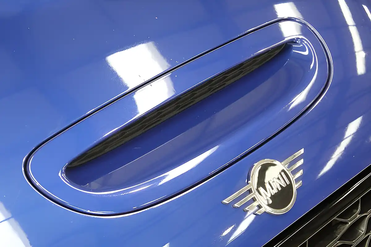 Used 2019 MINI Hatch Cooper S Sport Blue - Interior and Exterior details 15