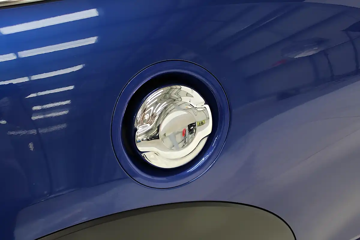 Used 2019 MINI Hatch Cooper S Sport Blue - Interior and Exterior details 16