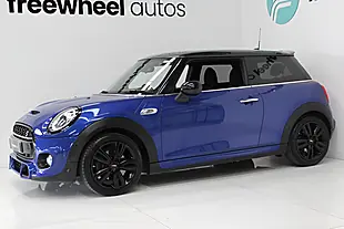 Used 2019 MINI Hatch Cooper S Sport Blue - Interior and Exterior details 6