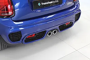 Used 2019 MINI Hatch Cooper S Sport Blue - Interior and Exterior details 9