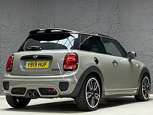 Used 2019 MINI Hatch Cooper S Sport Grey - Interior and Exterior details 10